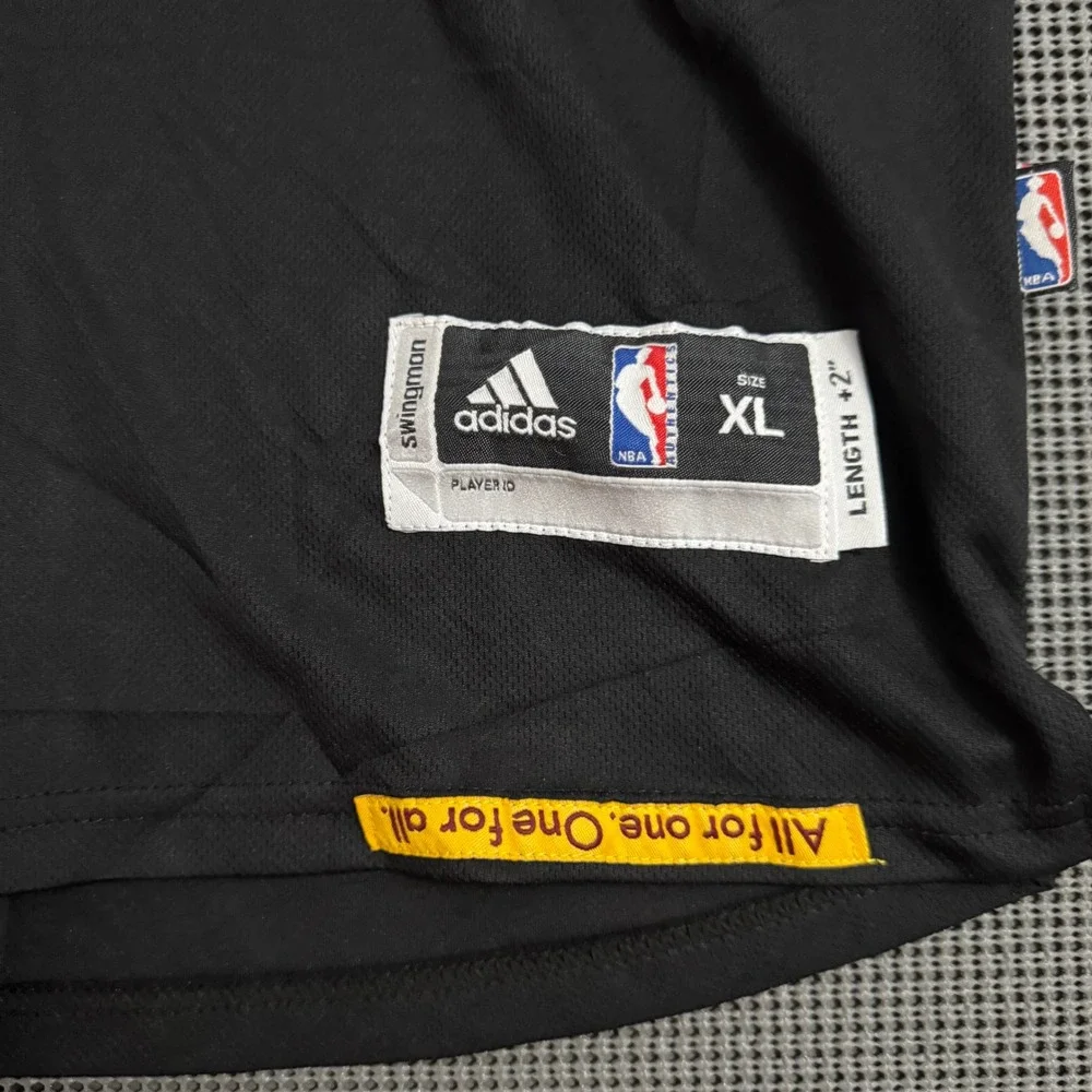 Adidas Kyrie Irving Cavaliers 2016 Finals Black Sleeved Jersey Youth XL